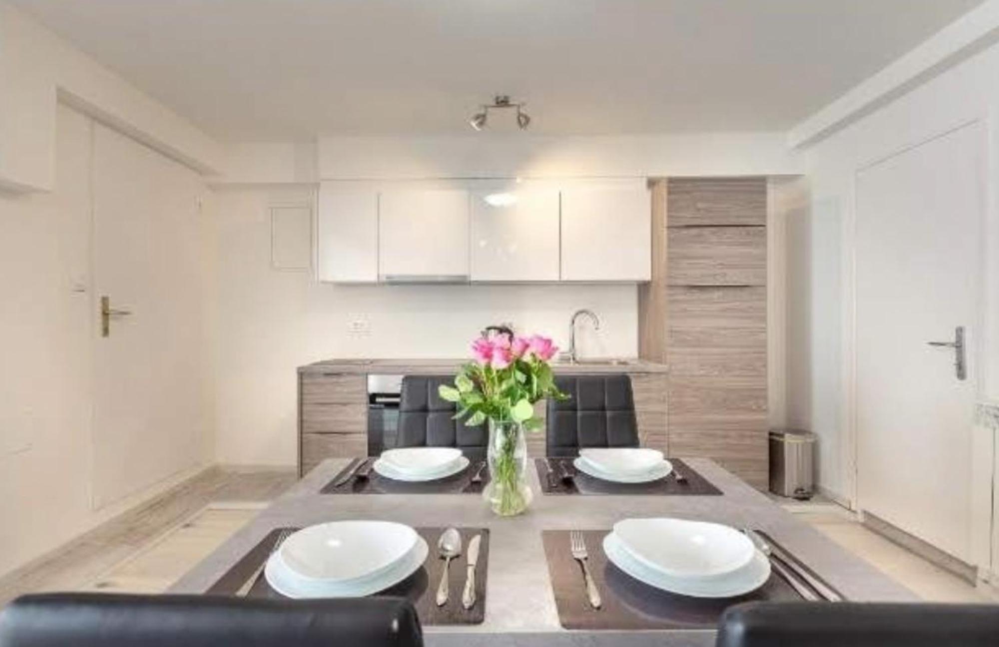 Newly Renovated App Goran Apartment Umag Exterior photo
